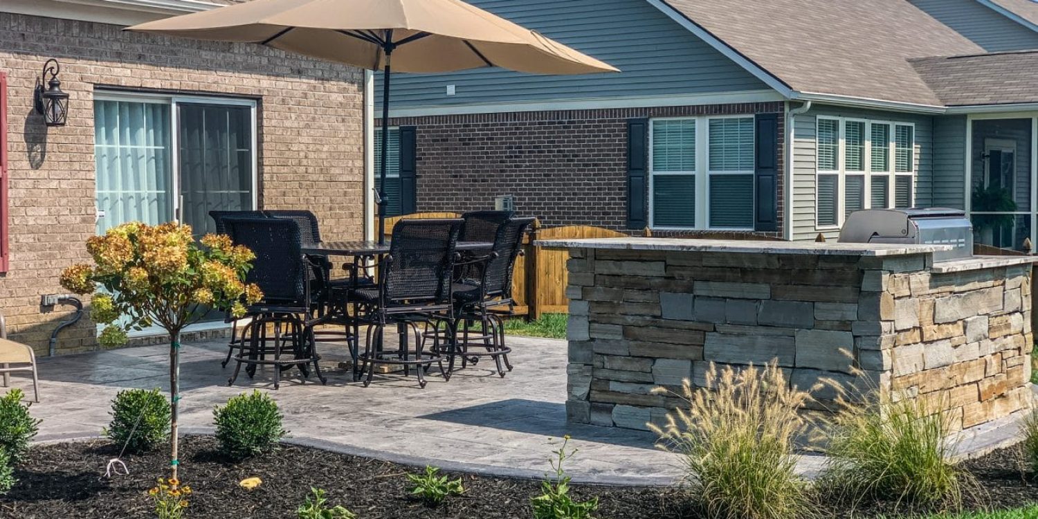 Outdoor Living in Style - Outdoor Patio Bar